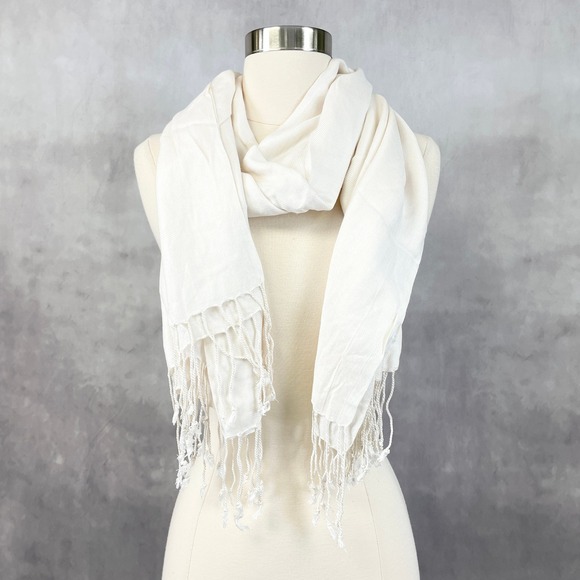 Bindya Women Scarf One Size Fringe Pashmina Wrap Shawl Lightweight Minimalist - Picture 1 of 4
